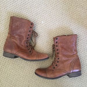 Steve Madden Troopa Combat Boots